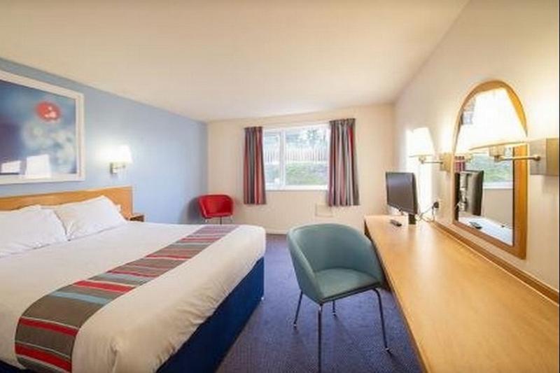 Travelodge Bristol Severn View M48 Elberton Exterior photo